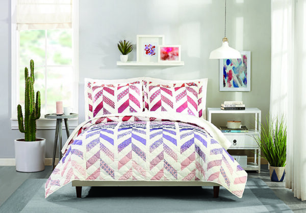 Chevron Quilt Full Queen 1